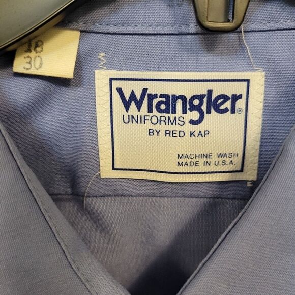 Wrangler By Red Kap Mens uniform shirts  blue Size 18/30 Set Of two  NWOT - Picture 3 of 5
